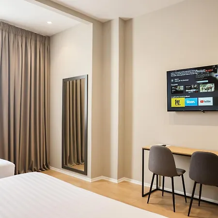 Western The Met 4* Тирана